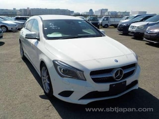 MERCEDES (SEDAN)